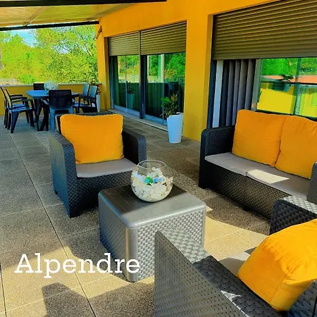 Refugio Serras Do Porto-luz&martins