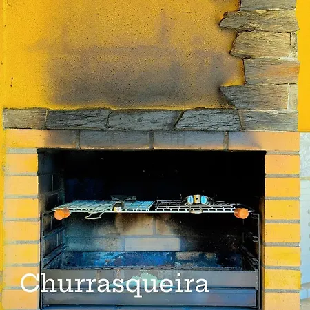 Refugio Serras Do Porto-luz&martins * 帕雷德斯