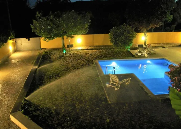 Nyaraló Refugio Serras Do Porto-luz&martins Paredes