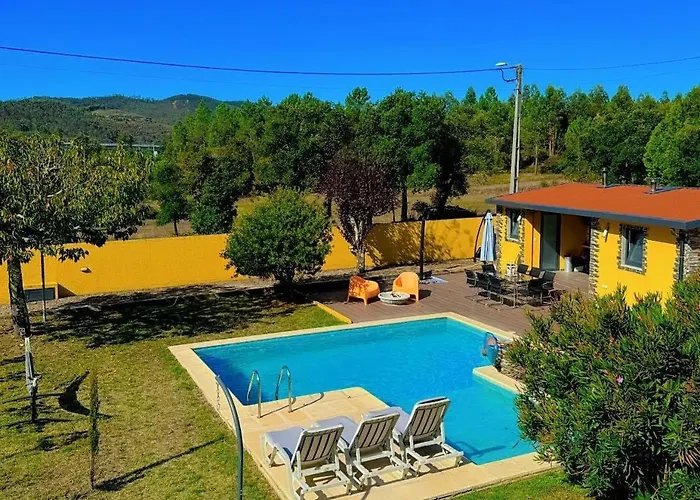 Refugio Serras Do Porto-luz&martins Vakantiehuis *