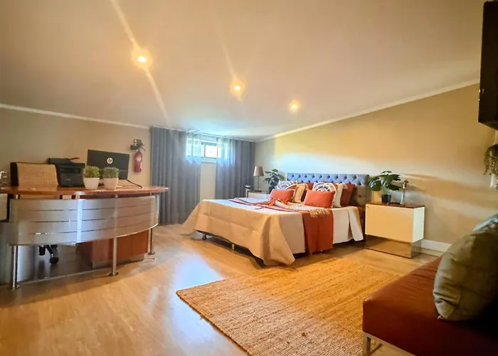 Refugio Serras Do Porto-luz&martins * Paredes (Porto)