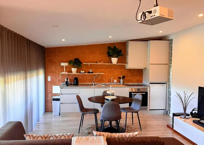 Refugio Serras Do Porto-luz&martins Vakantiehuis *